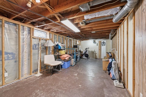 Tiny photo for 361 E Stafford Avenue, Columbus, OH 43085 (MLS # 226021320)