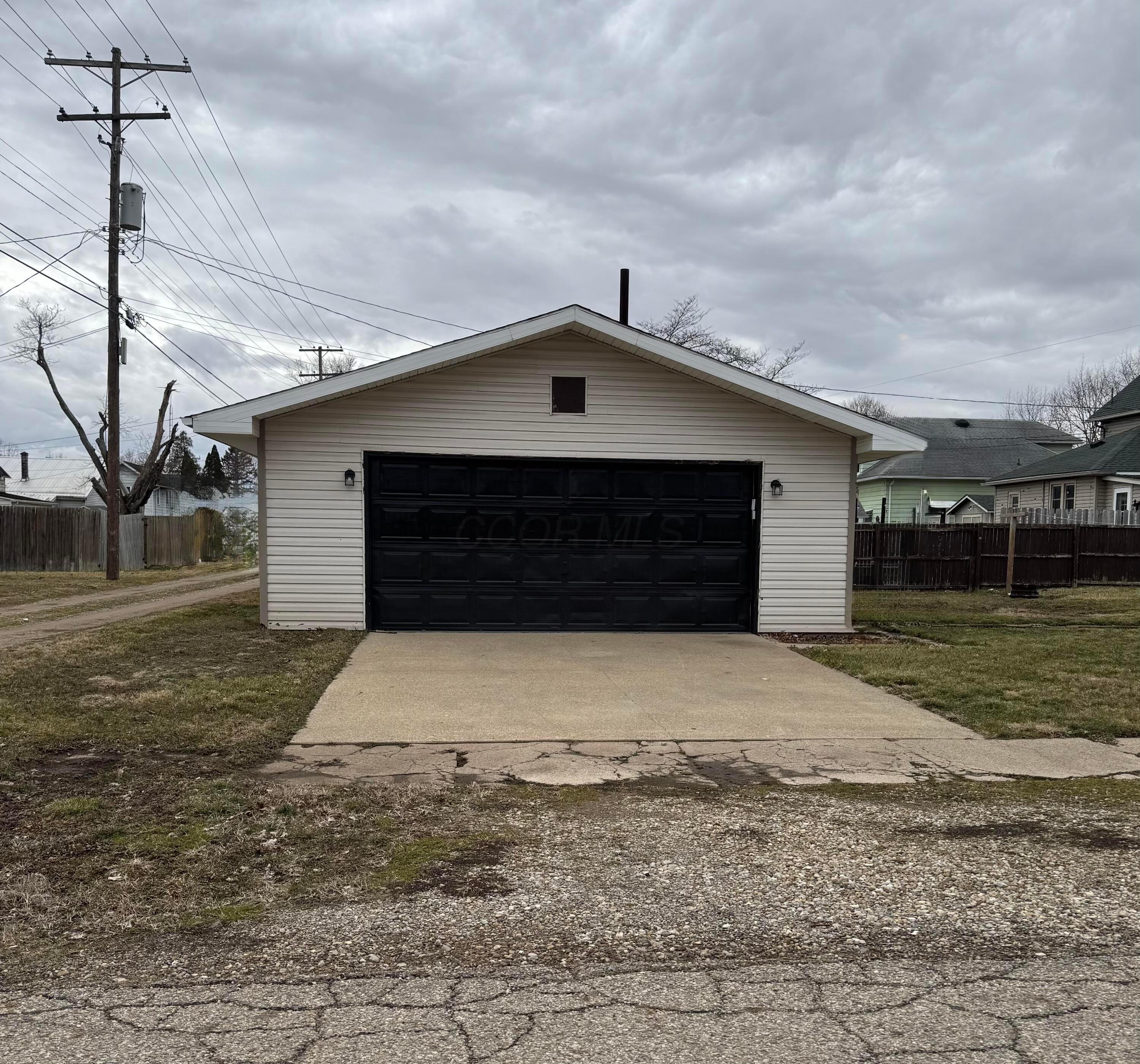 800 W Gambier Street, Mount Vernon, Ohio image 2