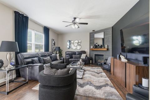 Tiny photo for 116 Cameron Drive, Pataskala, OH 43062 (MLS # 226014264)