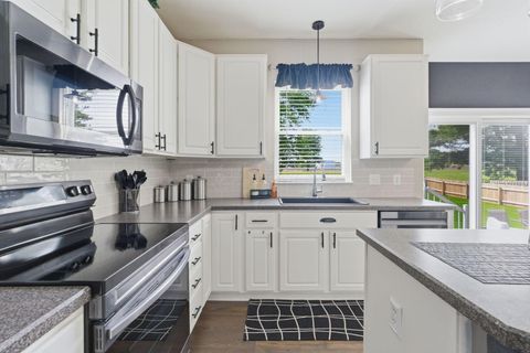 Tiny photo for 116 Cameron Drive, Pataskala, OH 43062 (MLS # 226014264)