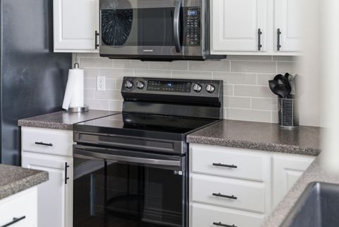 Tiny photo for 116 Cameron Drive, Pataskala, OH 43062 (MLS # 226014264)