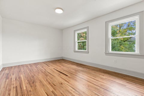 Tiny photo for 381 E Gates Street, Columbus, OH 43206 (MLS # 226039520)