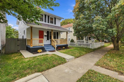 Tiny photo for 381 E Gates Street, Columbus, OH 43206 (MLS # 226039520)