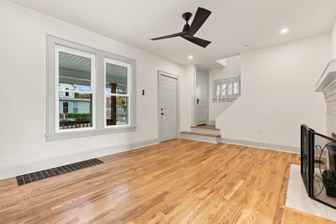 Tiny photo for 381 E Gates Street, Columbus, OH 43206 (MLS # 226039520)