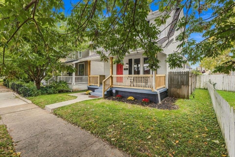 Tiny photo for 381 E Gates Street, Columbus, OH 43206 (MLS # 226039520)