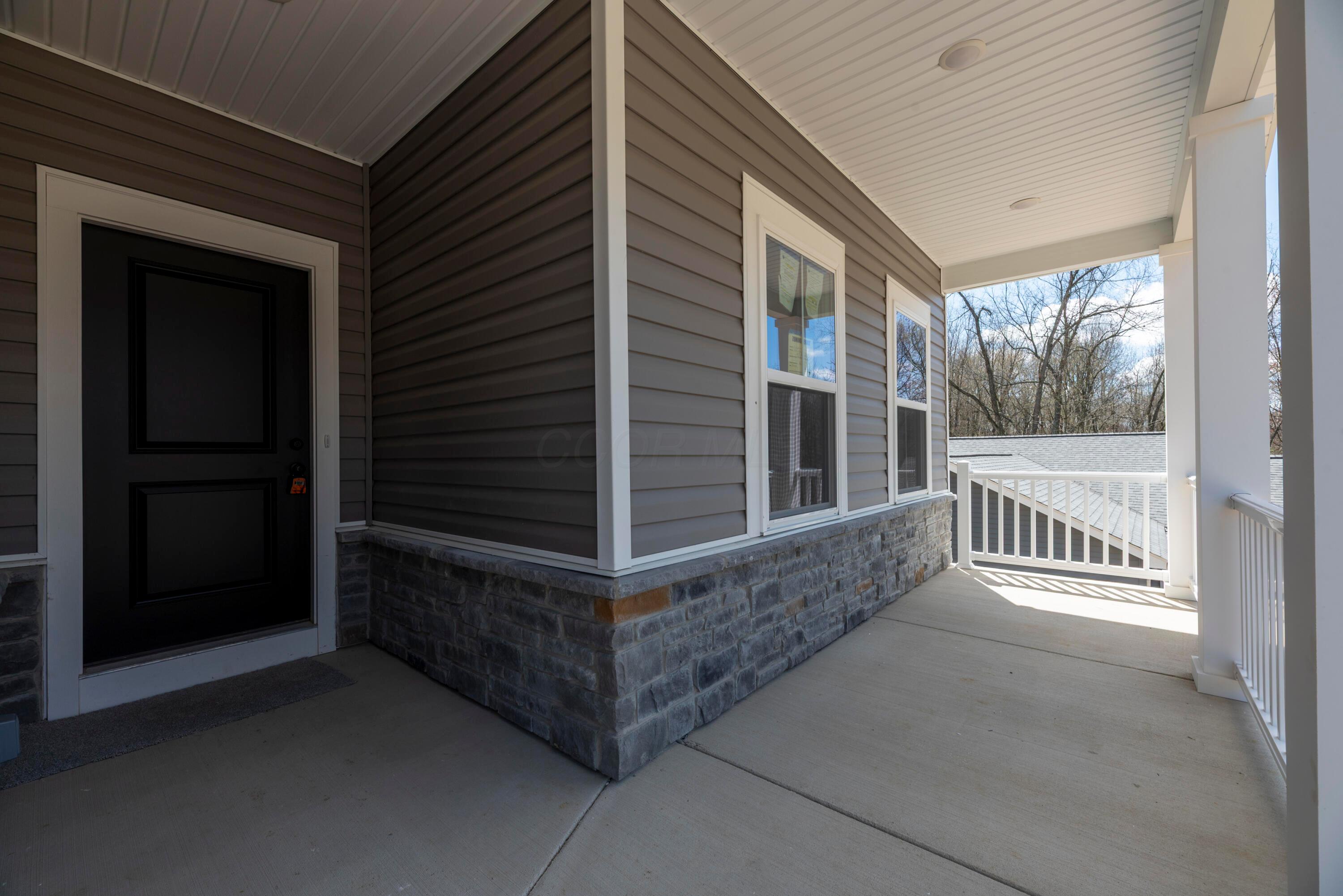 3190 Apple Valley Drive, Howard, Ohio image 3