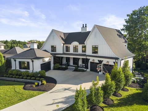 Photo of 4621 Hull Farm Lane, Upper Arlington, OH 43220 (MLS # 226024157)