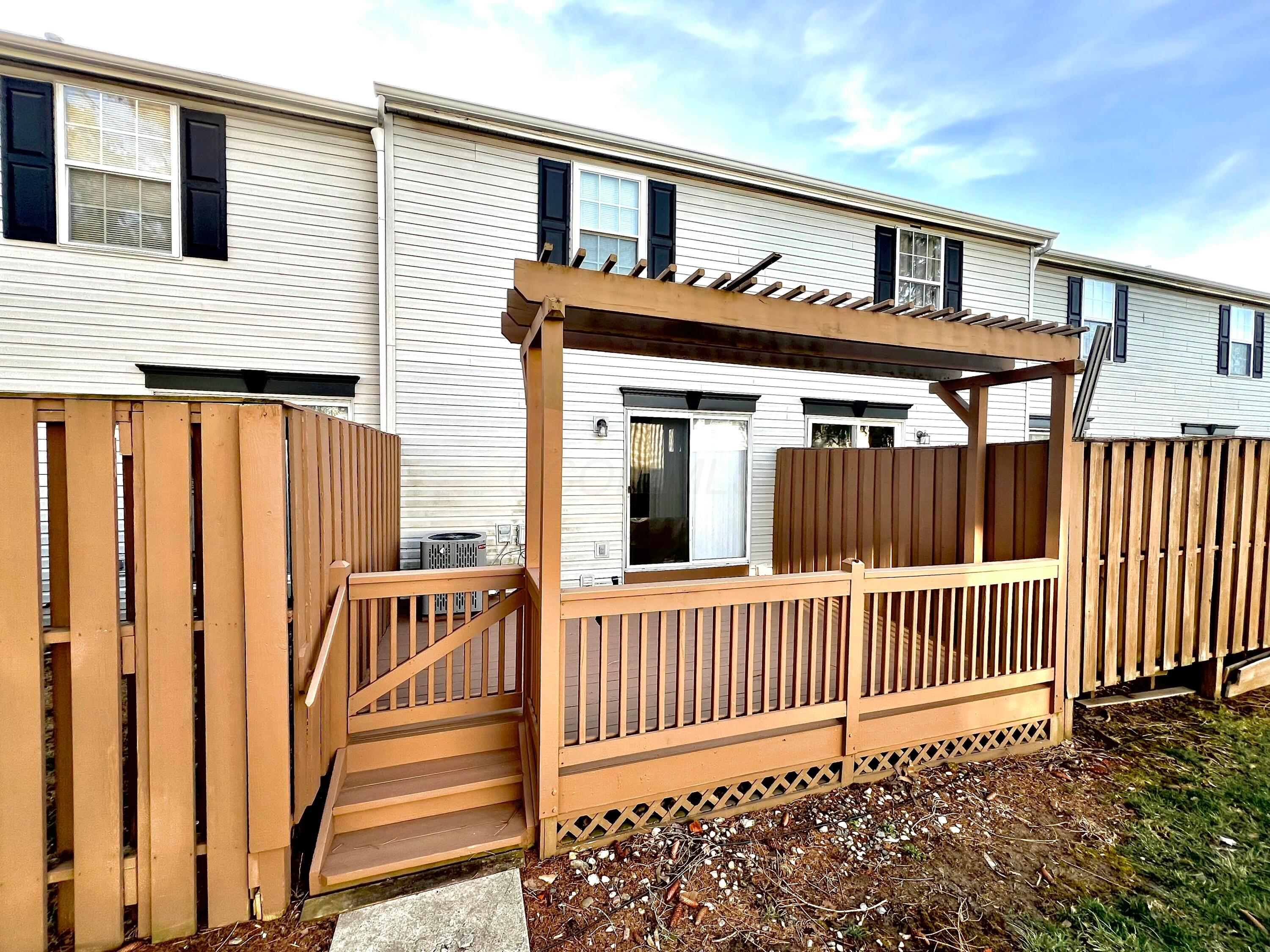 4935 Stoneybrook Boulevard #18D, Hilliard, Ohio image 29