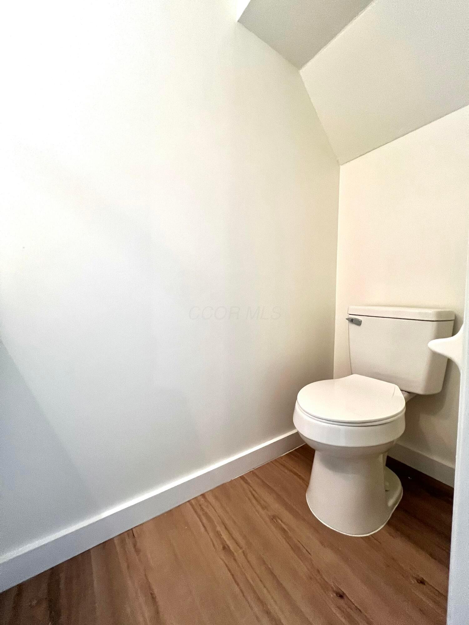 4935 Stoneybrook Boulevard #18D, Hilliard, Ohio image 23