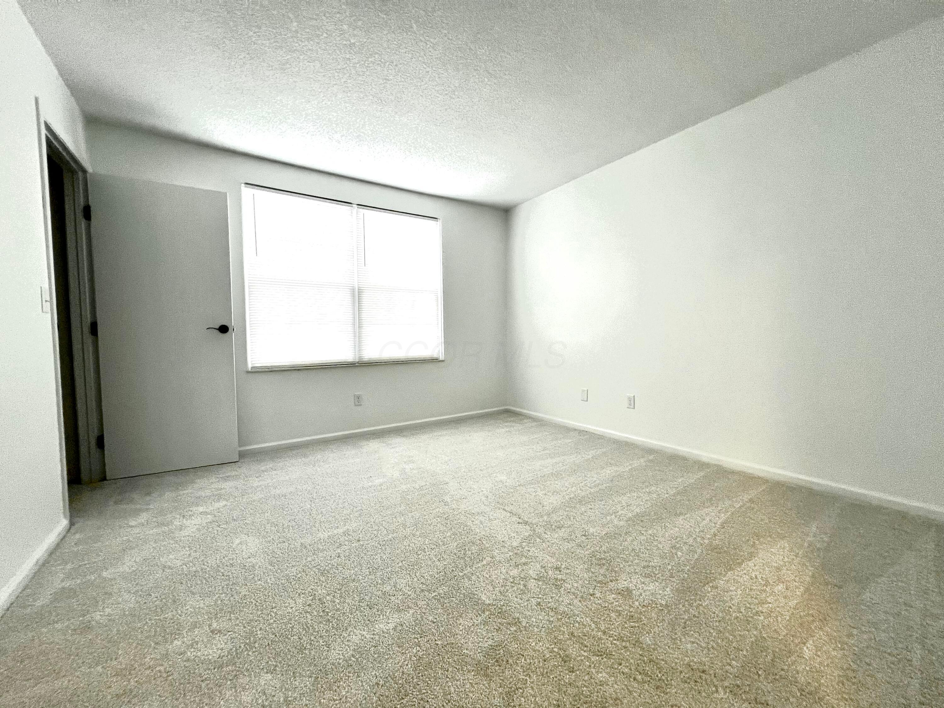 4935 Stoneybrook Boulevard #18D, Hilliard, Ohio image 17