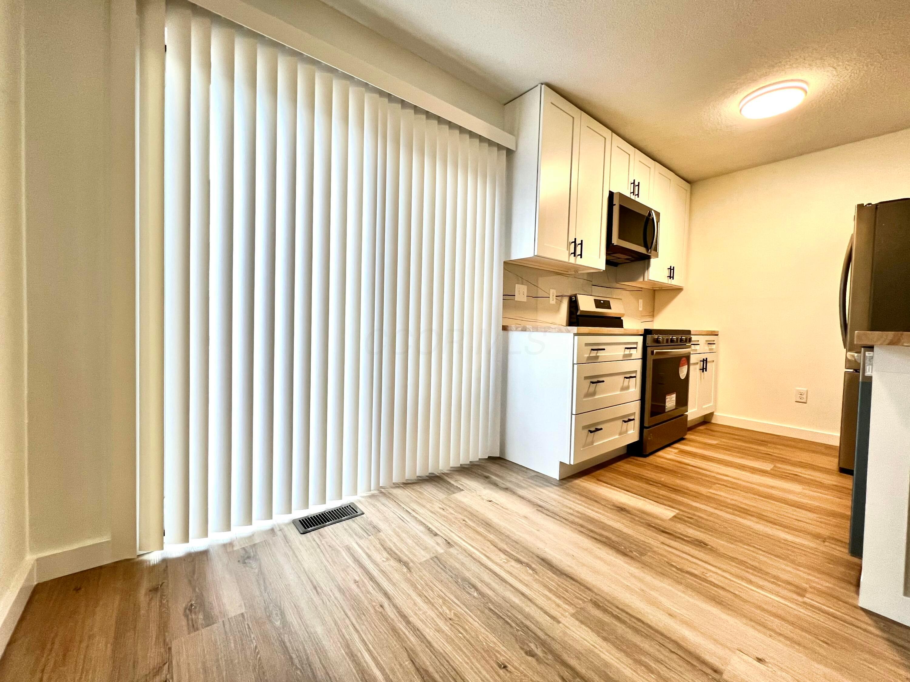 4935 Stoneybrook Boulevard #18D, Hilliard, Ohio image 4