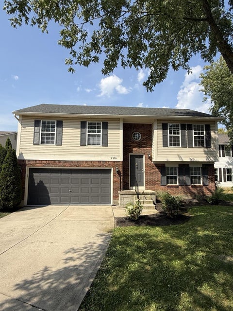 Photo of 2358 Walborn Drive, Hilliard, OH 43026 (MLS # 226033383)
