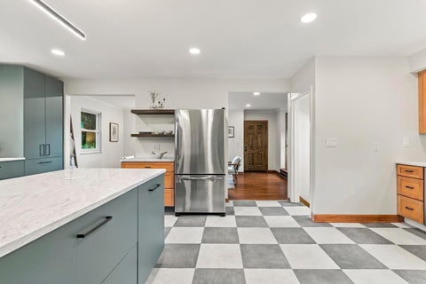 Tiny photo for 2047 Mccoy Road, Upper Arlington, OH 43220 (MLS # 226035861)