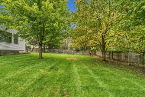Tiny photo for 2047 Mccoy Road, Upper Arlington, OH 43220 (MLS # 226035861)