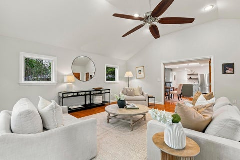Tiny photo for 2047 Mccoy Road, Upper Arlington, OH 43220 (MLS # 226035861)
