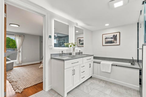 Tiny photo for 2047 Mccoy Road, Upper Arlington, OH 43220 (MLS # 226035861)