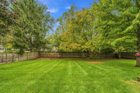 Tiny photo for 2047 Mccoy Road, Upper Arlington, OH 43220 (MLS # 226035861)