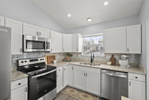 Tiny photo for 2297 Shelby Lane, Hilliard, OH 43026 (MLS # 226002839)