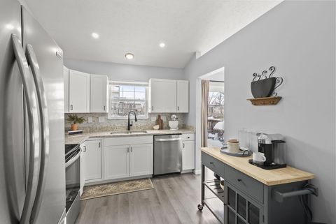 Tiny photo for 2297 Shelby Lane, Hilliard, OH 43026 (MLS # 226002839)