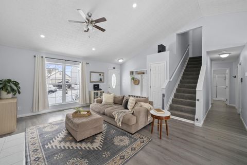 Tiny photo for 2297 Shelby Lane, Hilliard, OH 43026 (MLS # 226002839)