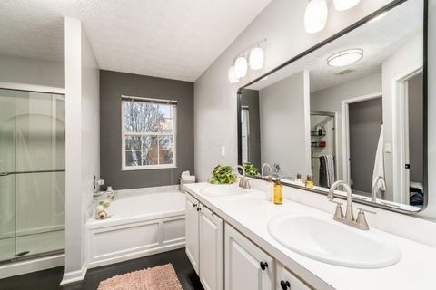 Tiny photo for 2522 Bloxom Street, Grove City, OH 43123 (MLS # 225045428)