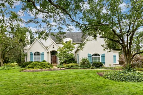 Photo of 6954 Lakeside Court, Westerville, OH 43082 (MLS # 225037013)