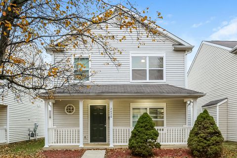 Photo of 2670 Patrick Henry Avenue, Columbus, OH 43207 (MLS # 225044516)