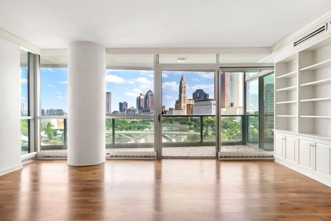 Photo of 1 Miranova Place 925 #925, Columbus, OH 43215 (MLS # 226028201)