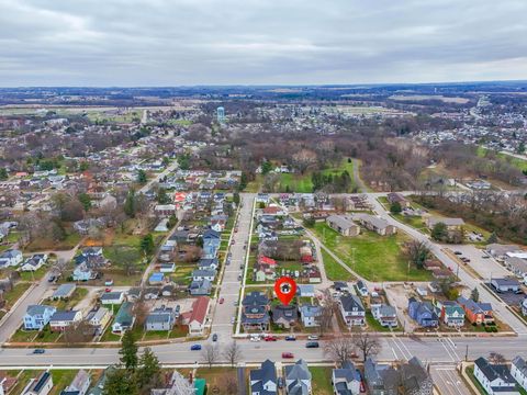 Tiny photo for 474 N Court Street, Circleville, OH 43113 (MLS # 225044514)