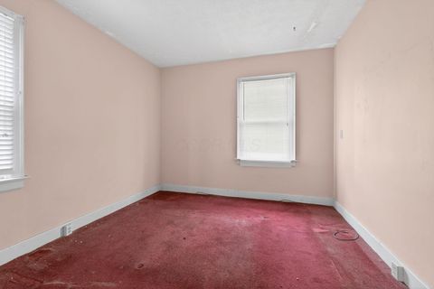 Tiny photo for 474 N Court Street, Circleville, OH 43113 (MLS # 225044514)