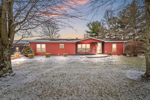 Photo of 9595 Amity Pike, Plain City, OH 43064 (MLS # 226000211)