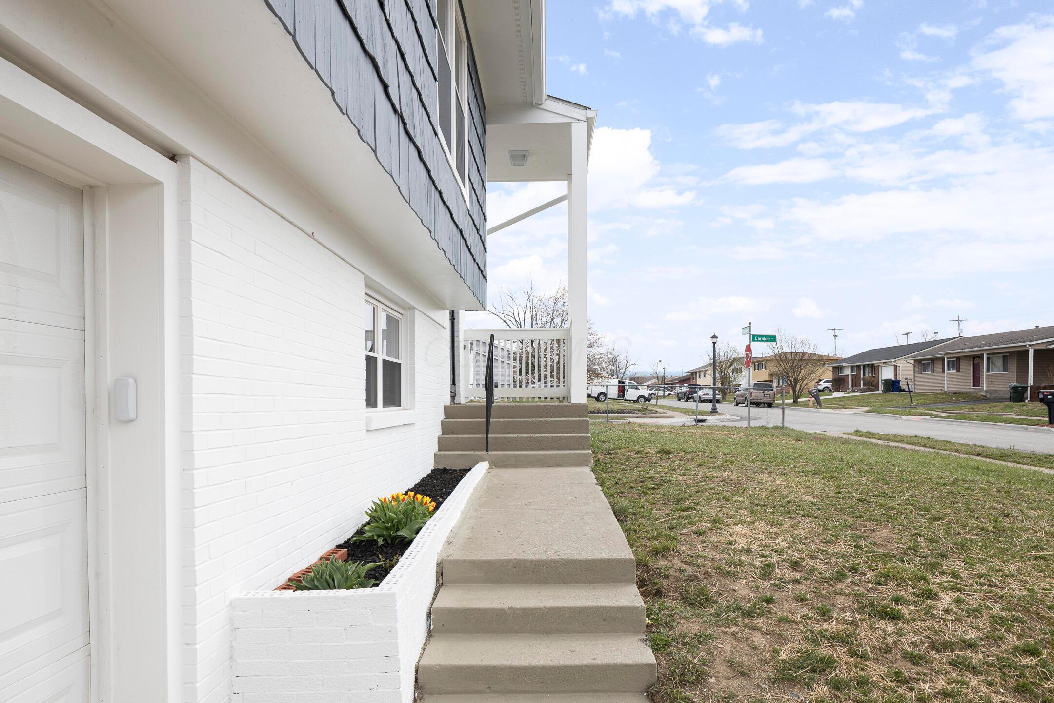 3106 Caralee Drive, Columbus, Ohio image 31