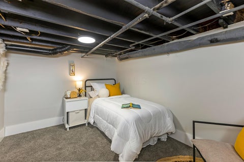 Tiny photo for 1600 Obetz Avenue, Columbus, OH 43207 (MLS # 226040972)