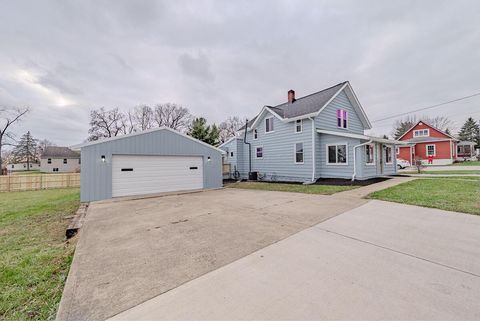 Photo of 249 S Oregon Street, Johnstown, OH 43031 (MLS # 225044699)