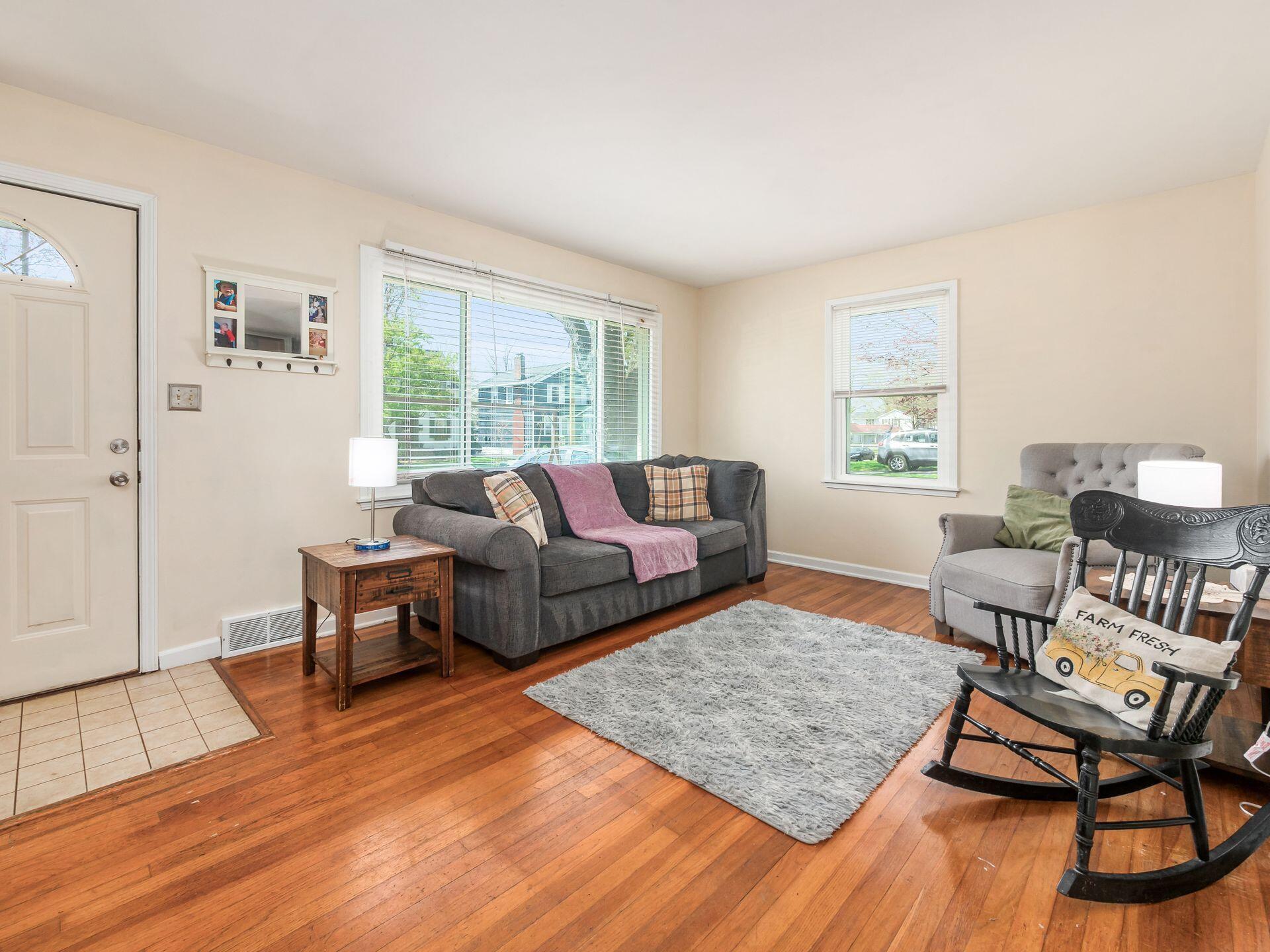 60 Parkview Avenue, Westerville, Ohio image 3