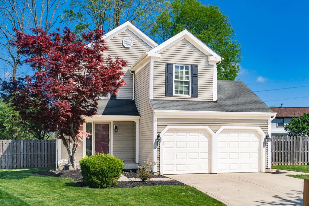 Photo of 3264 Ebonywood Court, Dublin, OH 43017 (MLS # 226012991)