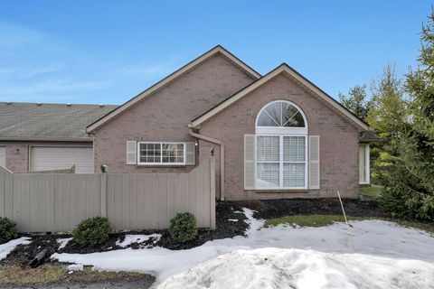 Photo of 1317 Amberlea Drive W, Columbus, OH 43230 (MLS # 226004629)