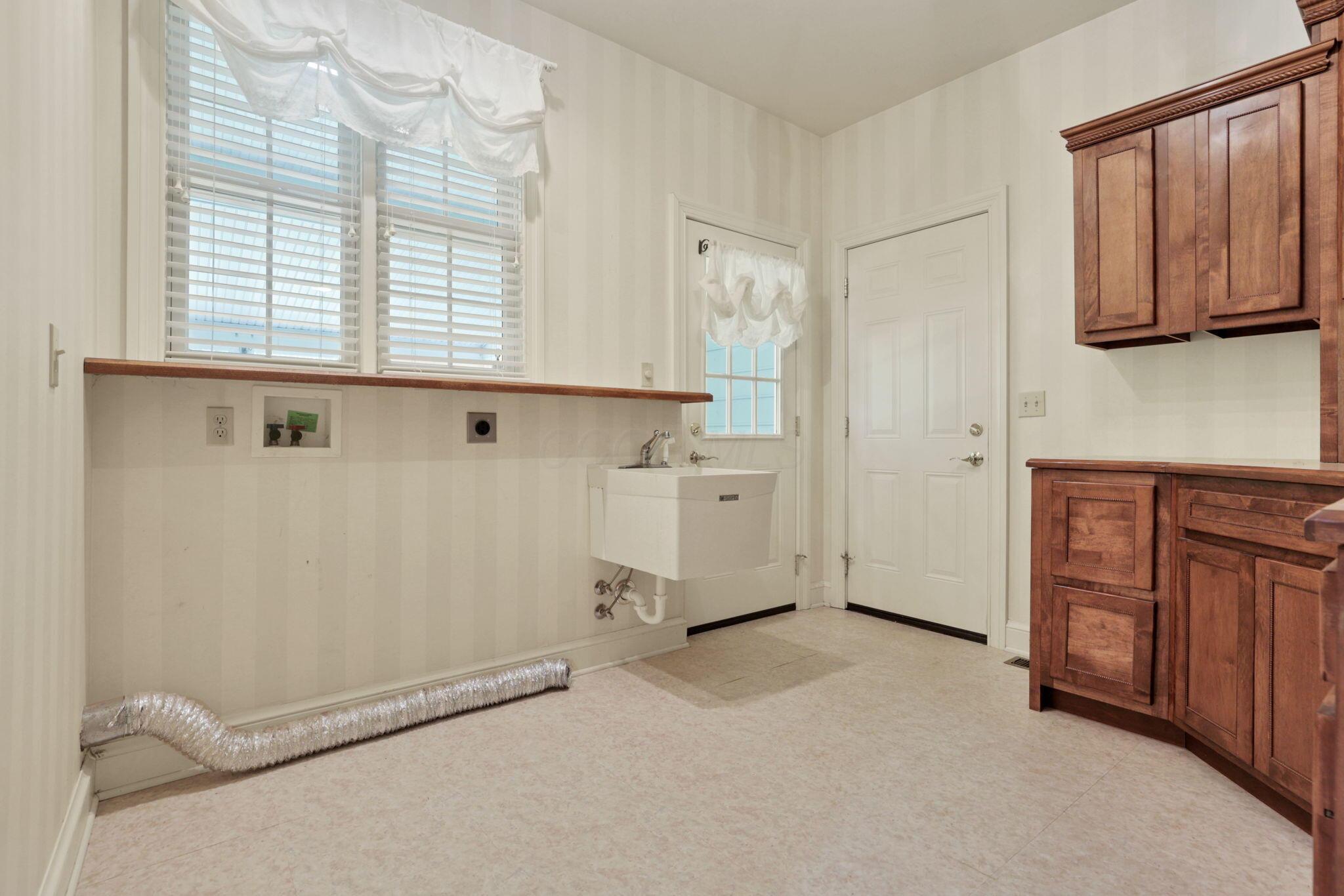 1200 Willow Road, Springfield, Ohio image 37