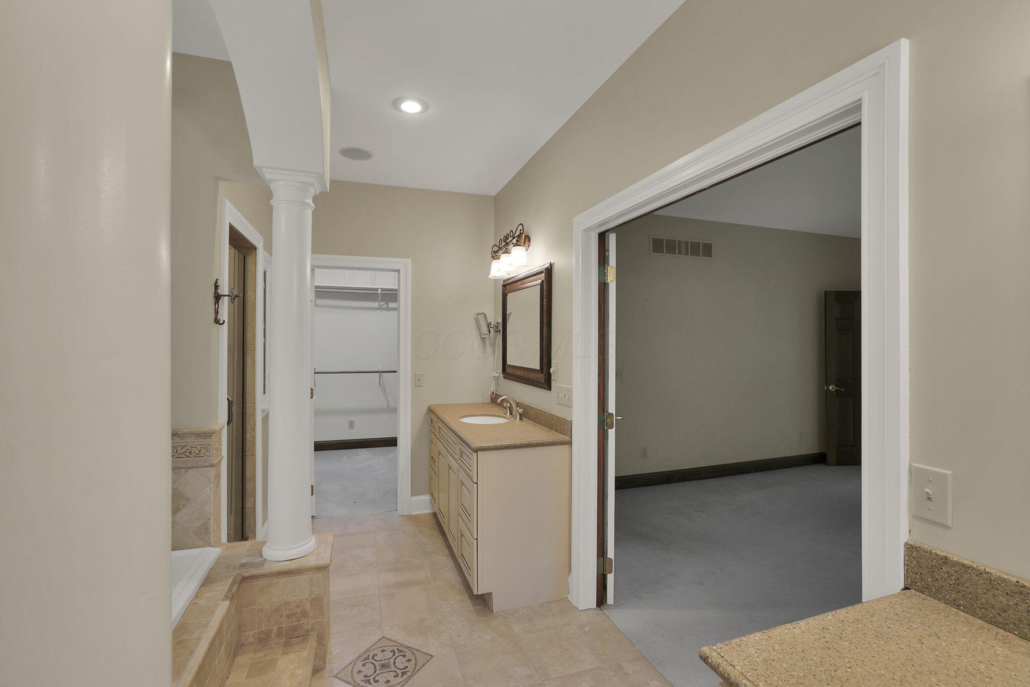 1200 Willow Road, Springfield, Ohio image 28