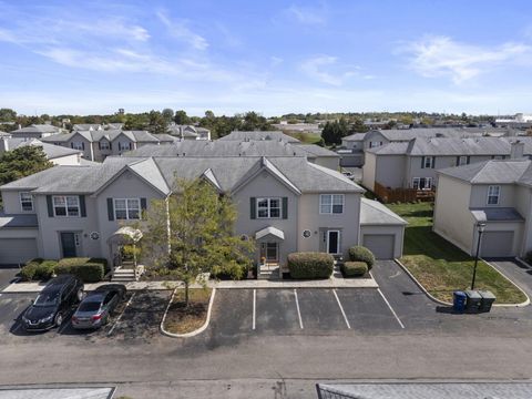 Tiny photo for 2002 Jasper Lane 26D #26D, Hilliard, OH 43026 (MLS # 225037619)