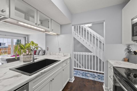 Tiny photo for 2002 Jasper Lane 26D #26D, Hilliard, OH 43026 (MLS # 225037619)