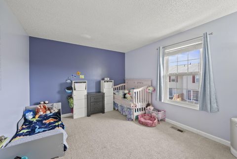 Tiny photo for 2002 Jasper Lane 26D #26D, Hilliard, OH 43026 (MLS # 225037619)