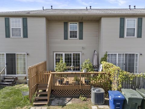 Tiny photo for 2002 Jasper Lane 26D #26D, Hilliard, OH 43026 (MLS # 225037619)