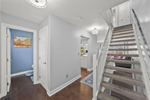 Tiny photo for 2002 Jasper Lane 26D #26D, Hilliard, OH 43026 (MLS # 225037619)