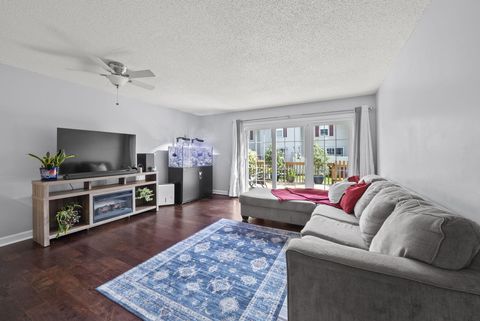 Tiny photo for 2002 Jasper Lane 26D #26D, Hilliard, OH 43026 (MLS # 225037619)