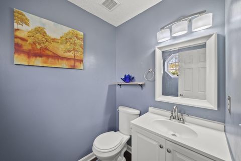 Tiny photo for 2002 Jasper Lane 26D #26D, Hilliard, OH 43026 (MLS # 225037619)