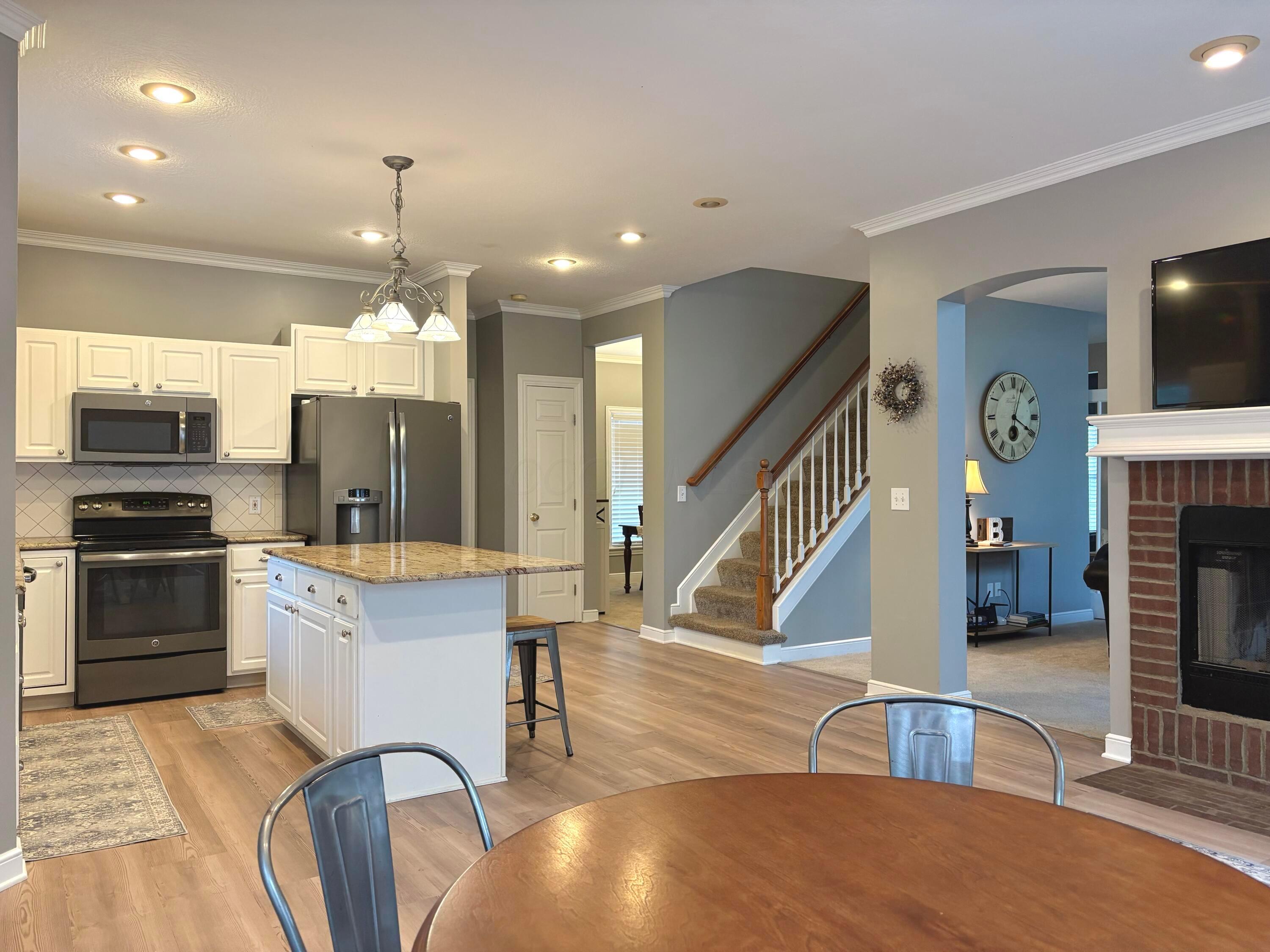 33 Hampden Drive, Granville, Ohio image 11