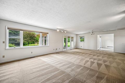 Tiny photo for 676 Fairlawn Drive, Circleville, OH 43113 (MLS # 226014364)