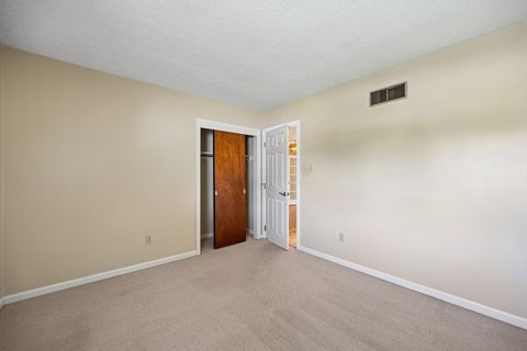 Tiny photo for 676 Fairlawn Drive, Circleville, OH 43113 (MLS # 226014364)