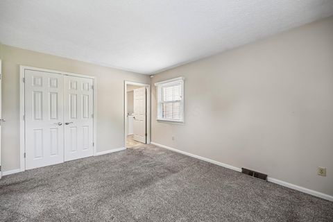 Tiny photo for 676 Fairlawn Drive, Circleville, OH 43113 (MLS # 226014364)